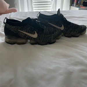 Nike Vapor Max Black and White